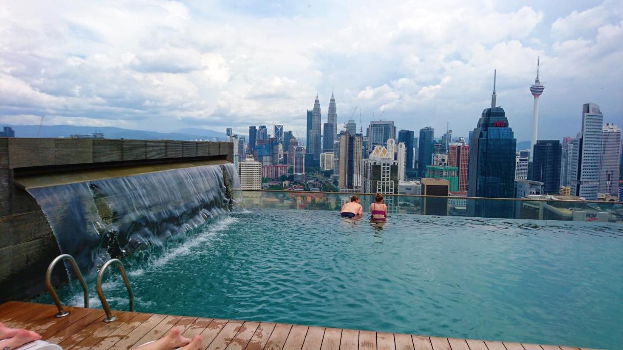 Regalia Suites Infinity Pool Kuala Lumpur Extérieur photo
