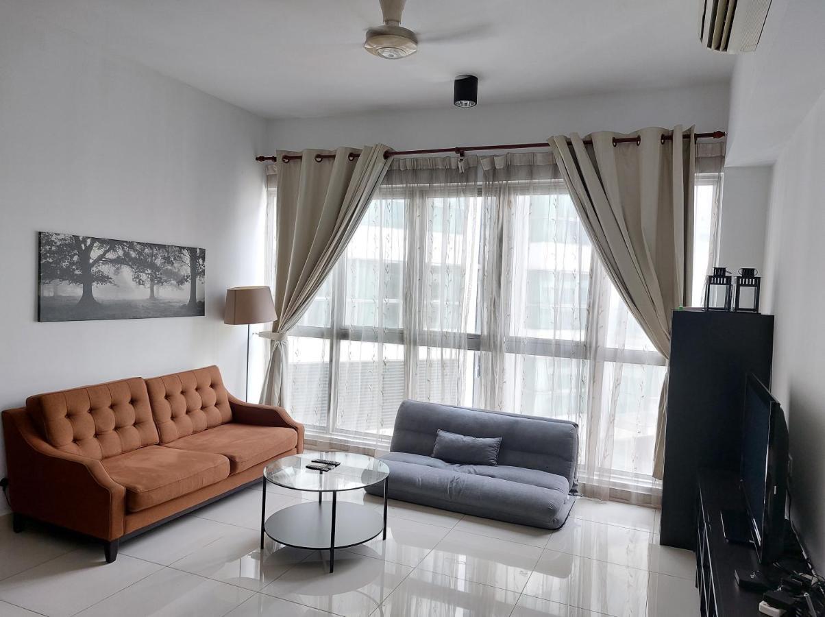 Regalia Suites Infinity Pool Kuala Lumpur Extérieur photo